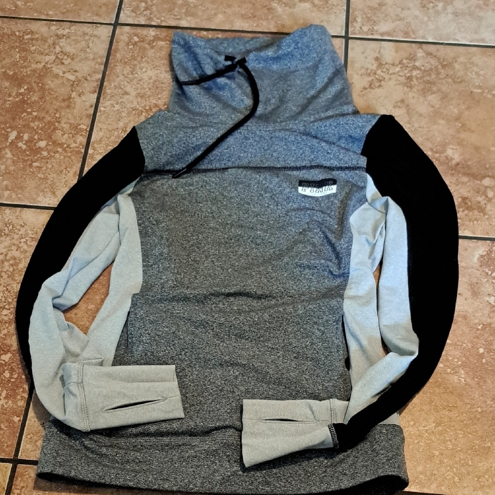 PINK Victoria's Secret Gray and Black Long Sleeve Sweatshirt